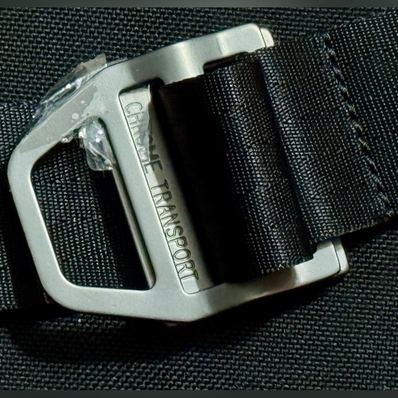 NWT CHROME INDUSTRIES ‘Simple Messenger” - Picture 3 of 8